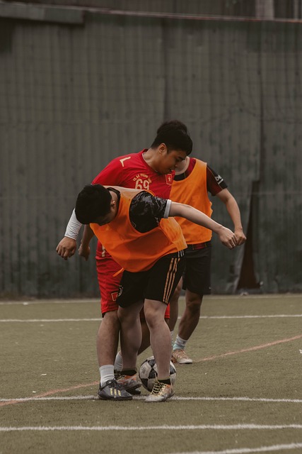 战神！恩佐数据：7次关键传球，5次对抗全成功，评分9.0全场最高.